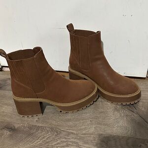 MIA Tan Chunky Platform Chelsea Ankle Boots